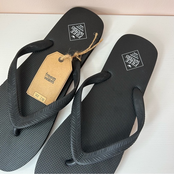 Free Waters Flip Flops Size UK 9 US 10 Black Tommy Sandals NEW - Picture 3 of 5